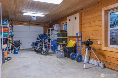 6323 N Lake Cushman Road Hoodsport WA 98548