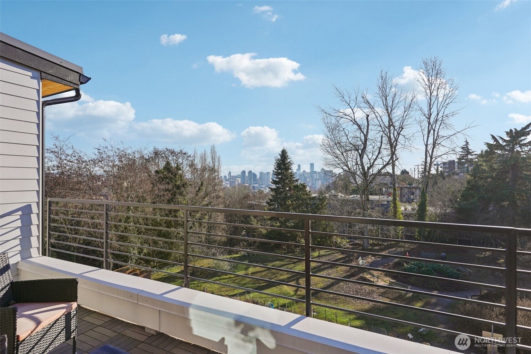 515 Howe Seattle WA 98109