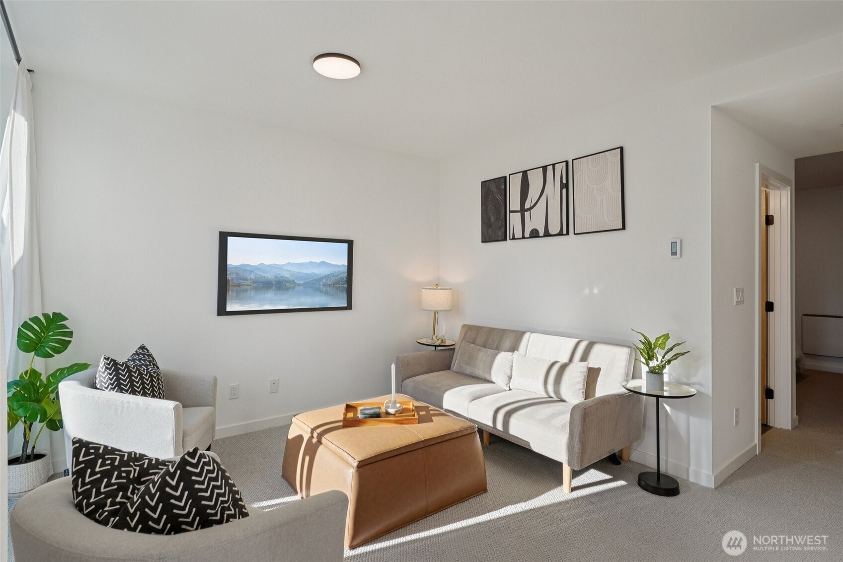 515 Howe Seattle WA 98109