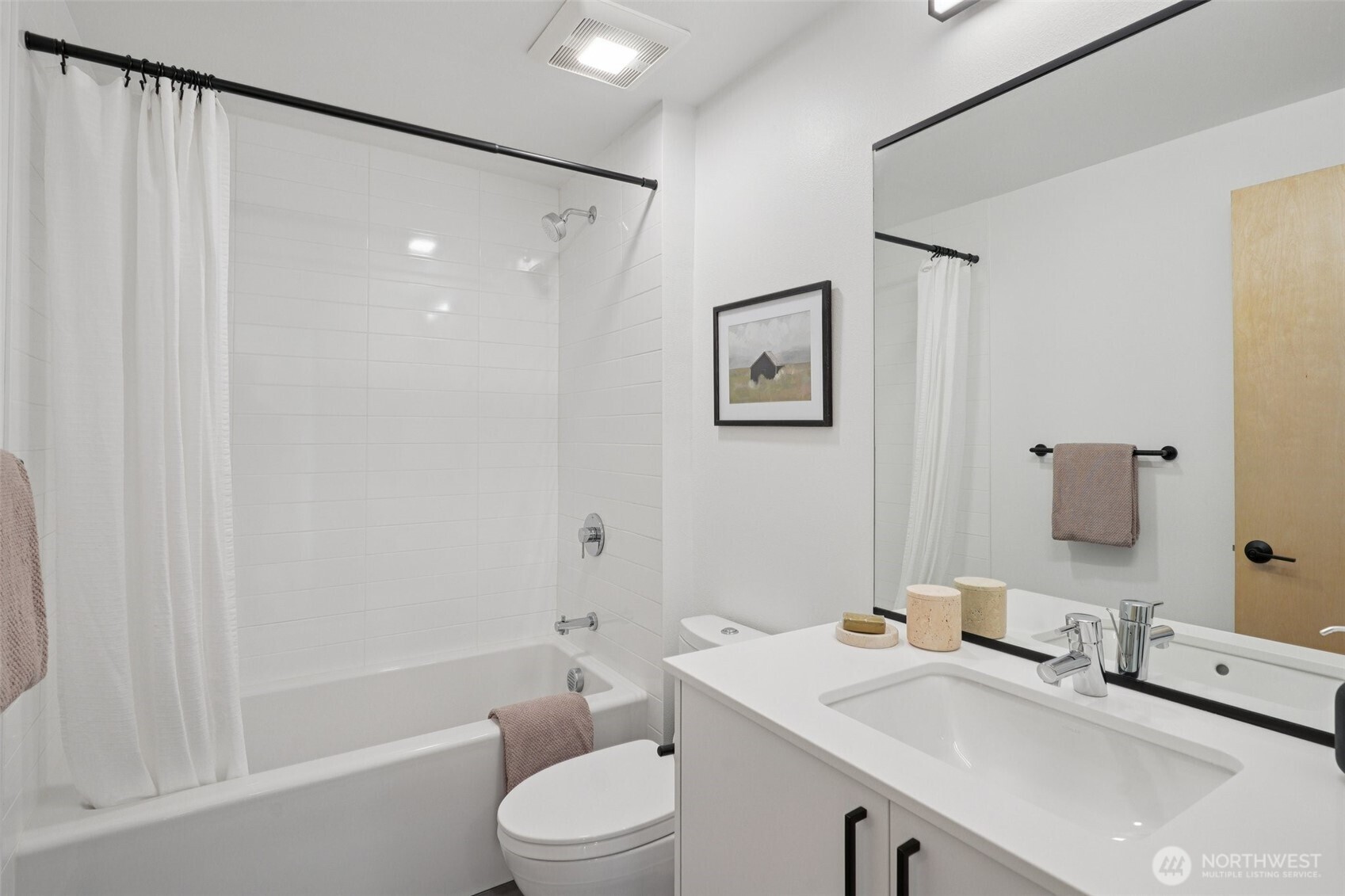 515 Howe Seattle WA 98109