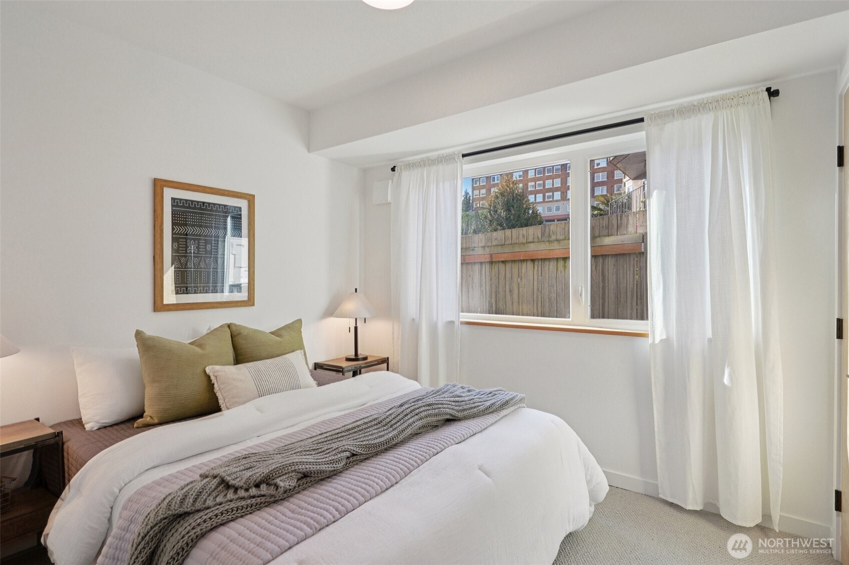515 Howe Seattle WA 98109