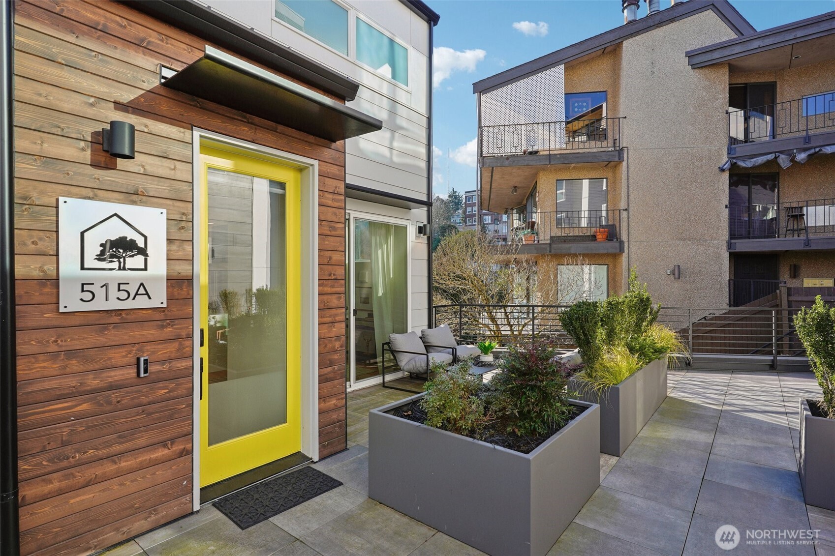 515 Howe Seattle WA 98109