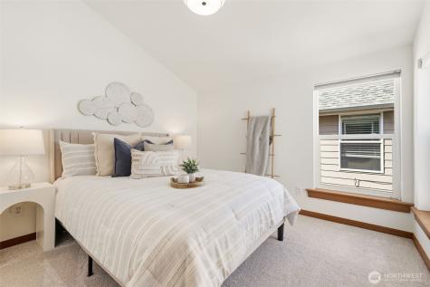 9243 Ashworth Avenue N Seattle WA 98103