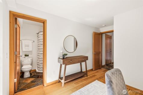 9243 Ashworth Avenue N Seattle WA 98103