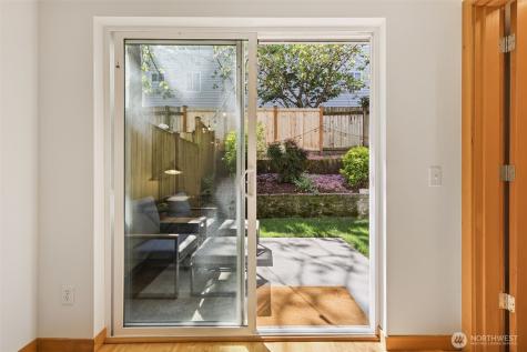 9243 Ashworth Avenue N Seattle WA 98103