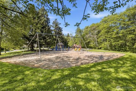 9243 Ashworth Avenue N Seattle WA 98103