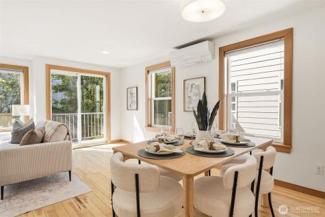 9243 Ashworth Avenue N Seattle WA 98103