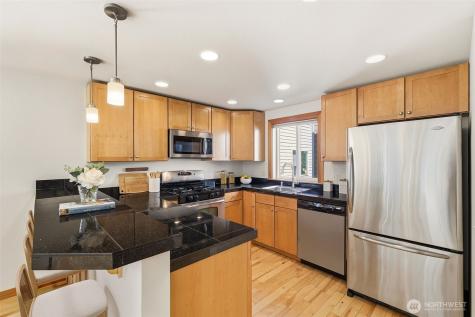 9243 Ashworth Avenue N Seattle WA 98103