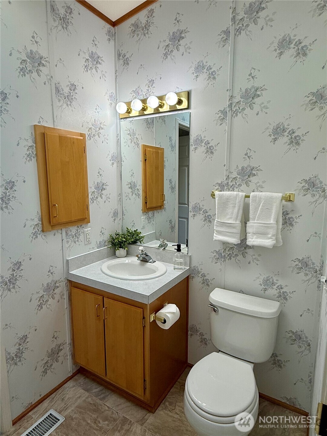 1628 Pleasant Avenue Wenatchee WA 98801