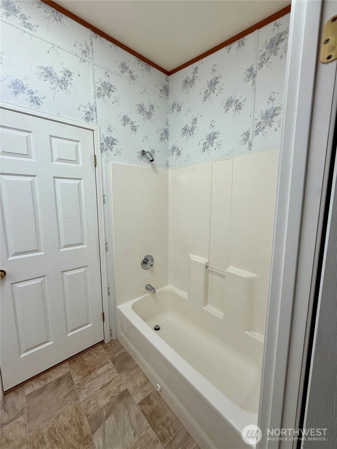 1628 Pleasant Avenue Wenatchee WA 98801