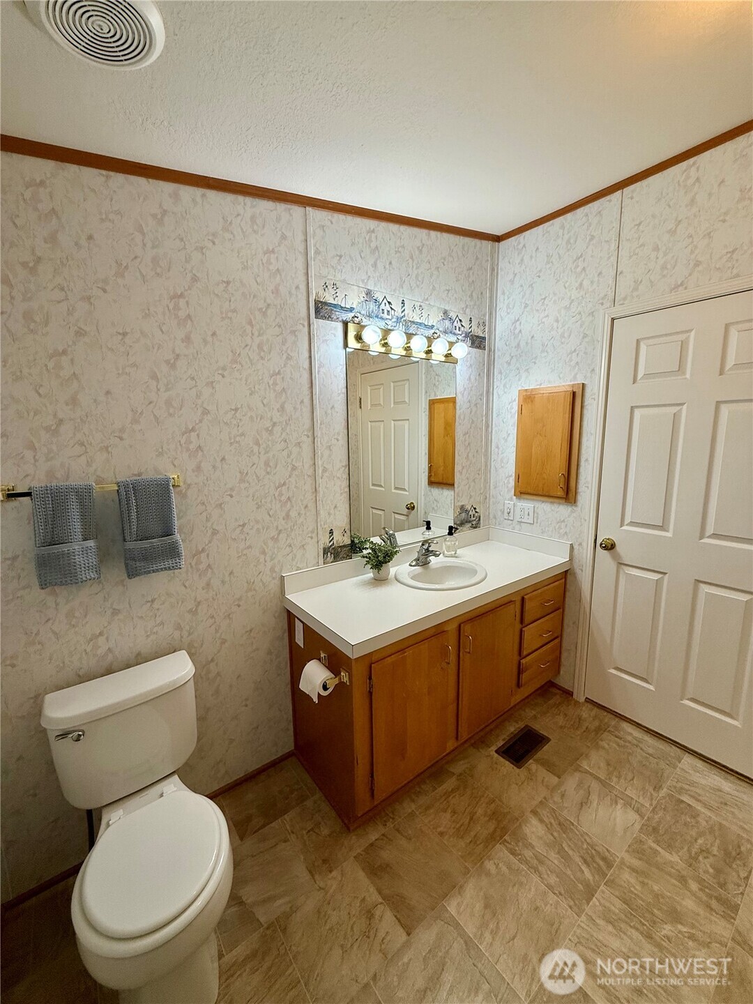 1628 Pleasant Avenue Wenatchee WA 98801