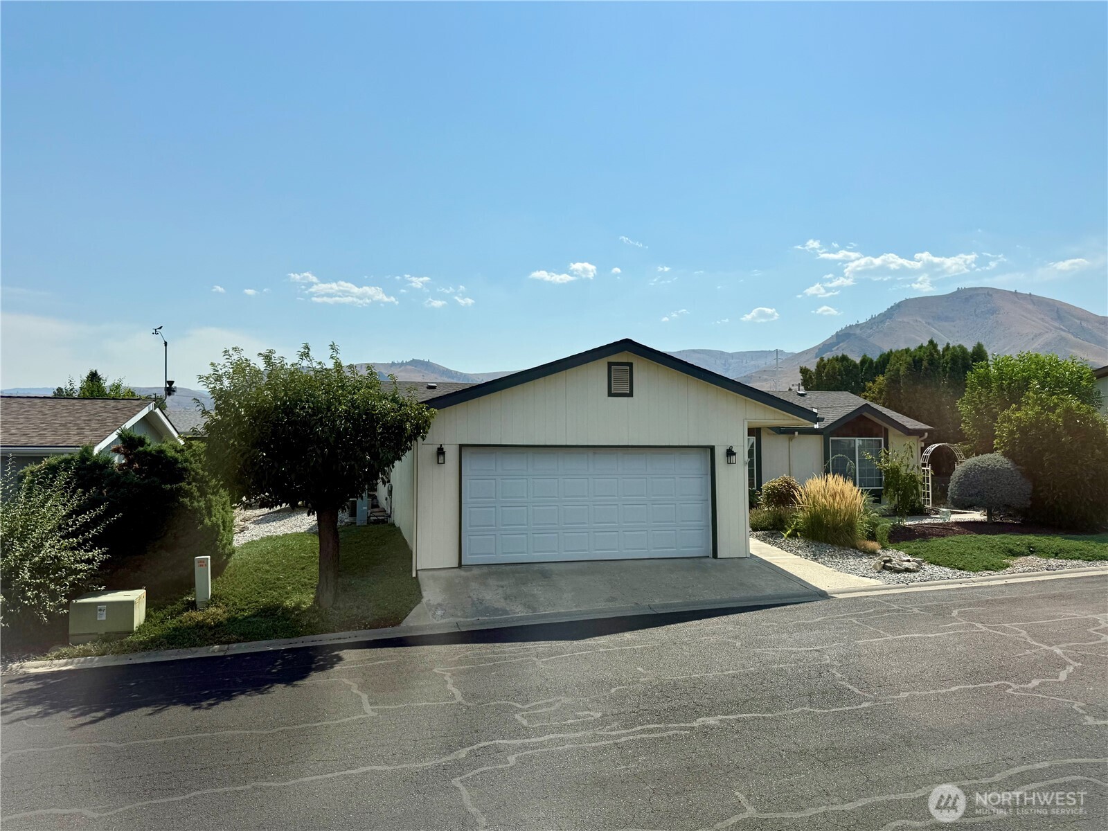 1628 Pleasant Avenue Wenatchee WA 98801
