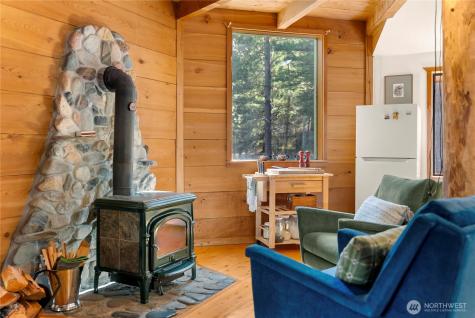 74 W Buttermilk Creek Road Twisp WA 98856