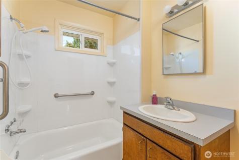 2731 Sunset Highway East Wenatchee WA 98802