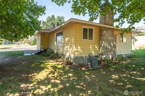 2731 Sunset Highway East Wenatchee WA 98802
