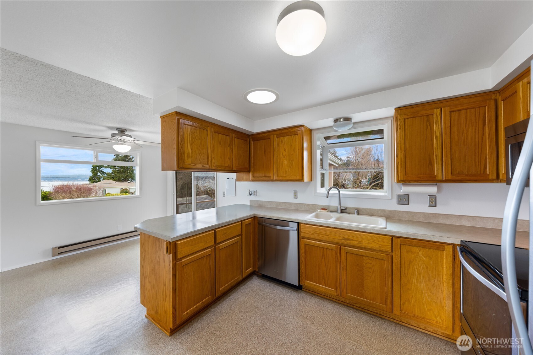 809 NE Perkins Street Coupeville WA 98239