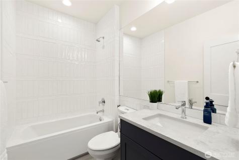 13017 NE 113th Street Kirkland WA 98033