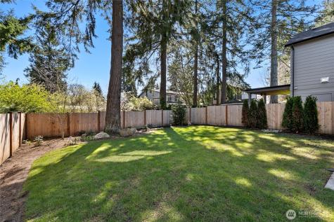 13017 NE 113th Street Kirkland WA 98033