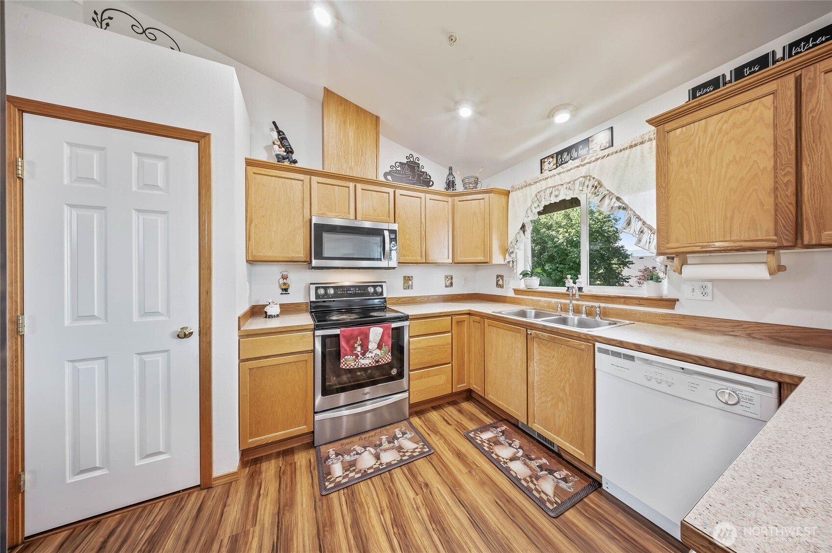2427 Bellanca Court East Wenatchee WA 98802