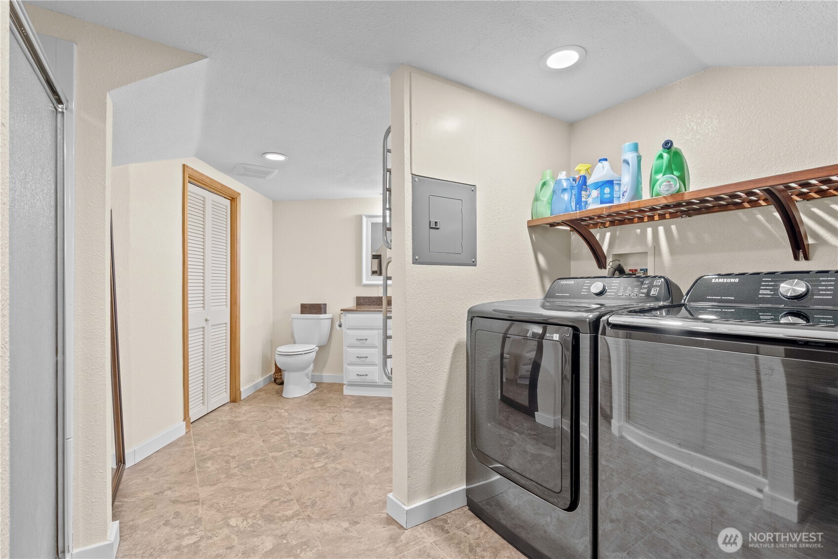 357 N Sylvia Street Montesano WA 98563