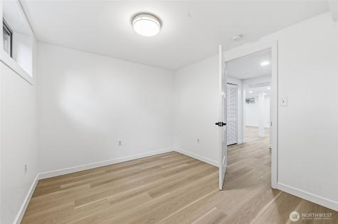 10825 Marine View Drive SW Seattle WA 98146