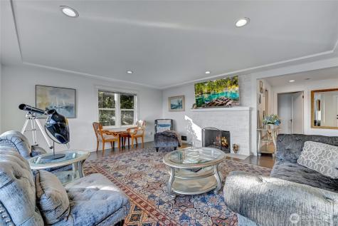 10825 Marine View Drive SW Seattle WA 98146