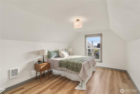 915 Eklund Avenue Hoquiam WA 98550