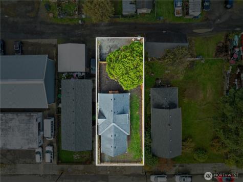 915 Eklund Avenue Hoquiam WA 98550