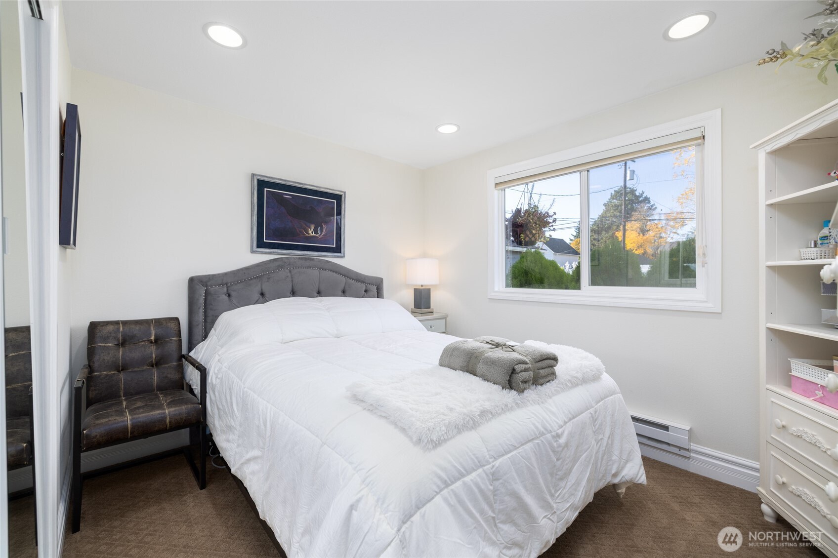733 Maple Avenue La Conner WA 98257