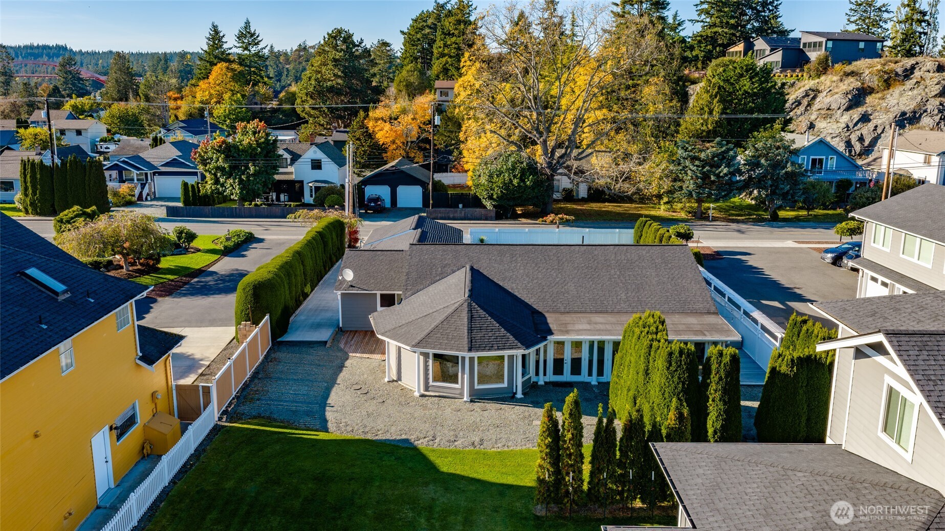 733 Maple Avenue La Conner WA 98257