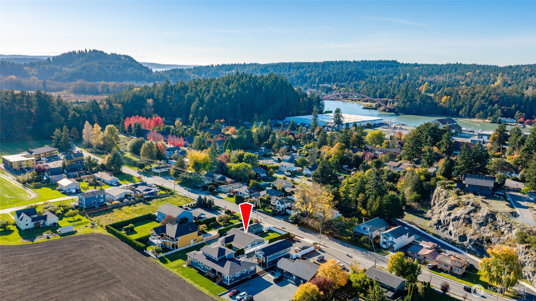 733 Maple Avenue La Conner WA 98257