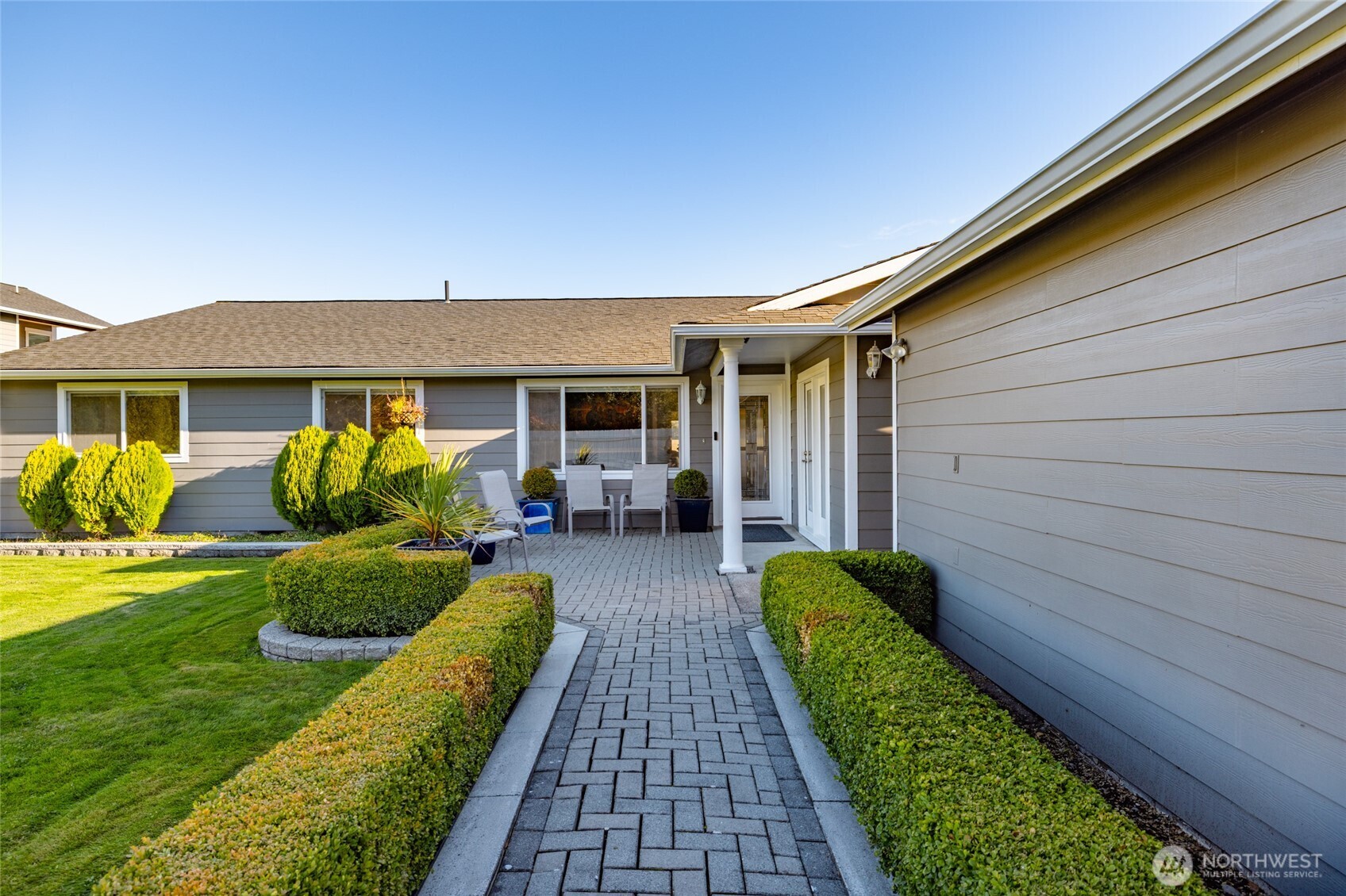 733 Maple Avenue La Conner WA 98257