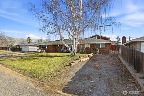 609 N 38th Street Yakima WA 98901