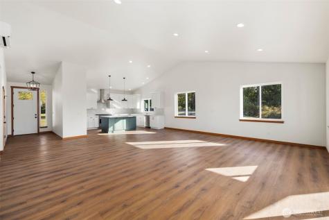 2218 Corsair Lane Oak Harbor WA 98277