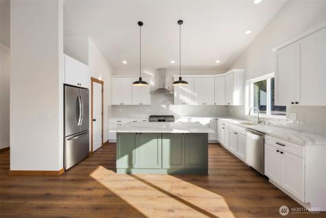 2218 Corsair Lane Oak Harbor WA 98277