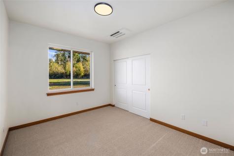 2218 Corsair Lane Oak Harbor WA 98277