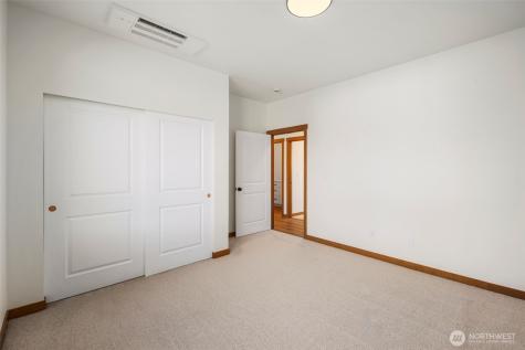 2218 Corsair Lane Oak Harbor WA 98277