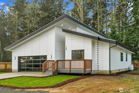 159 Duck Lake Drive SE Ocean Shores WA 98569