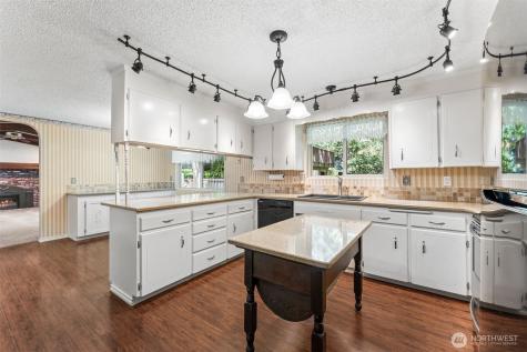 3405 26th Street SE Puyallup WA 98374