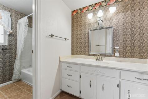 3405 26th Street SE Puyallup WA 98374