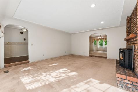 3405 26th Street SE Puyallup WA 98374