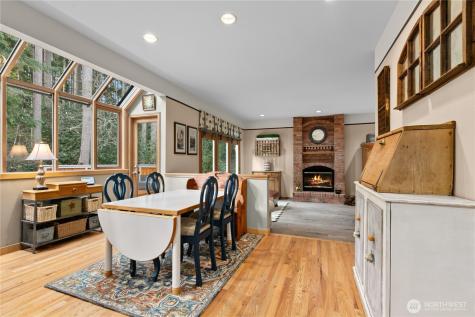 15427 178th Avenue NE Woodinville WA 98072