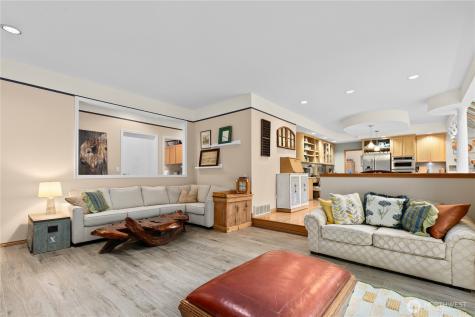 15427 178th Avenue NE Woodinville WA 98072