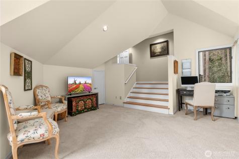 15427 178th Avenue NE Woodinville WA 98072