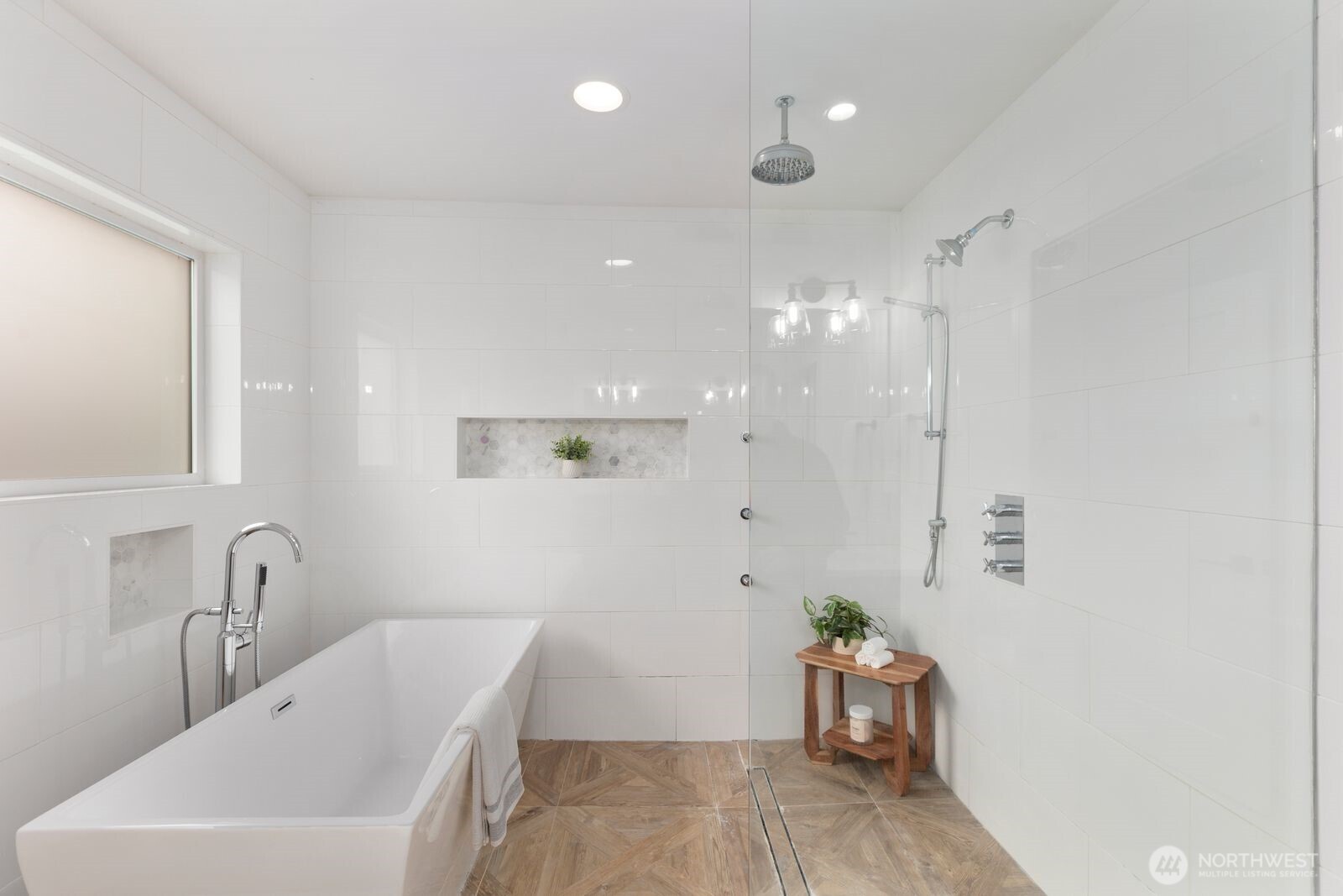 6233 Carleton Avenue S Seattle WA 98108