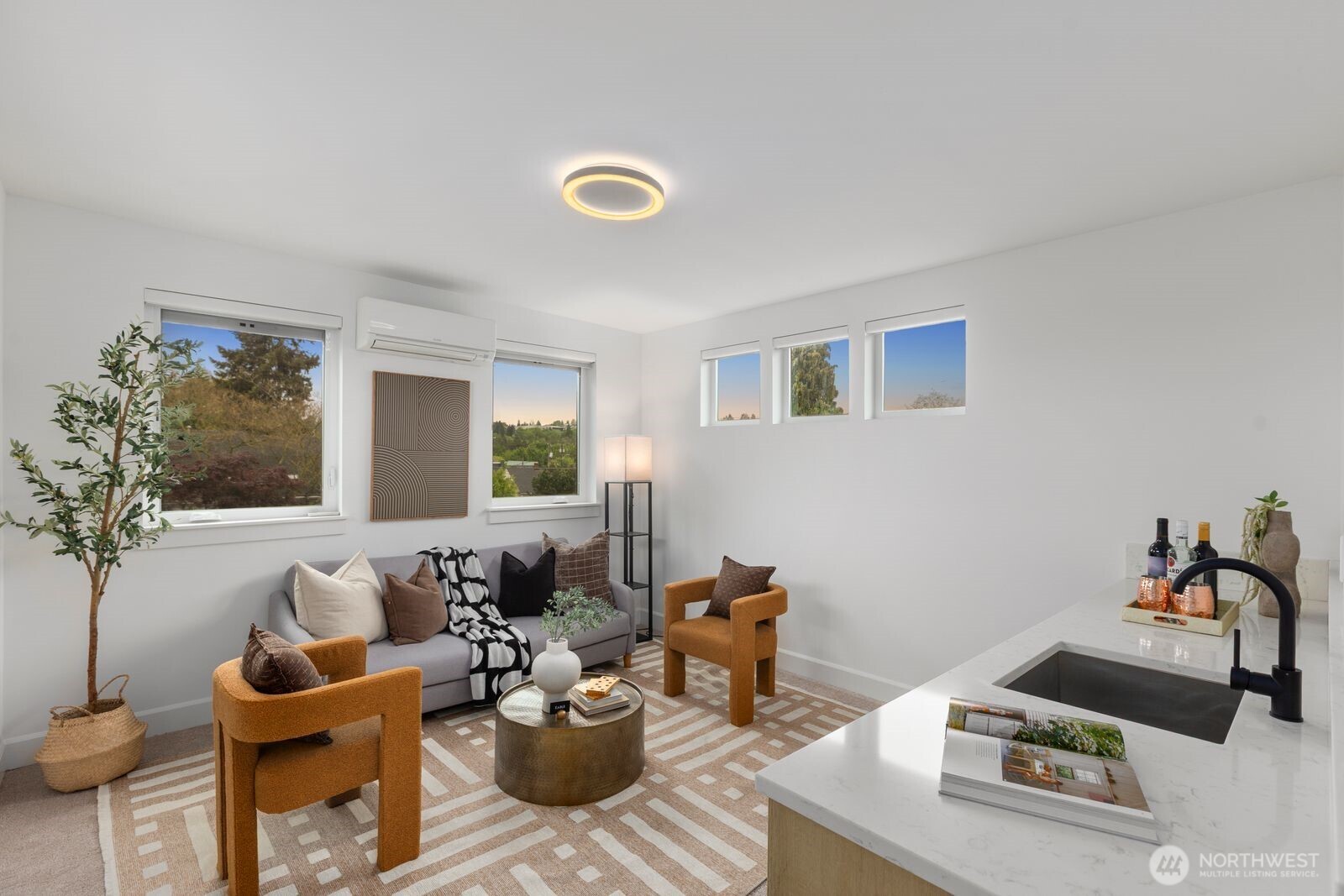 6233 Carleton Avenue S Seattle WA 98108