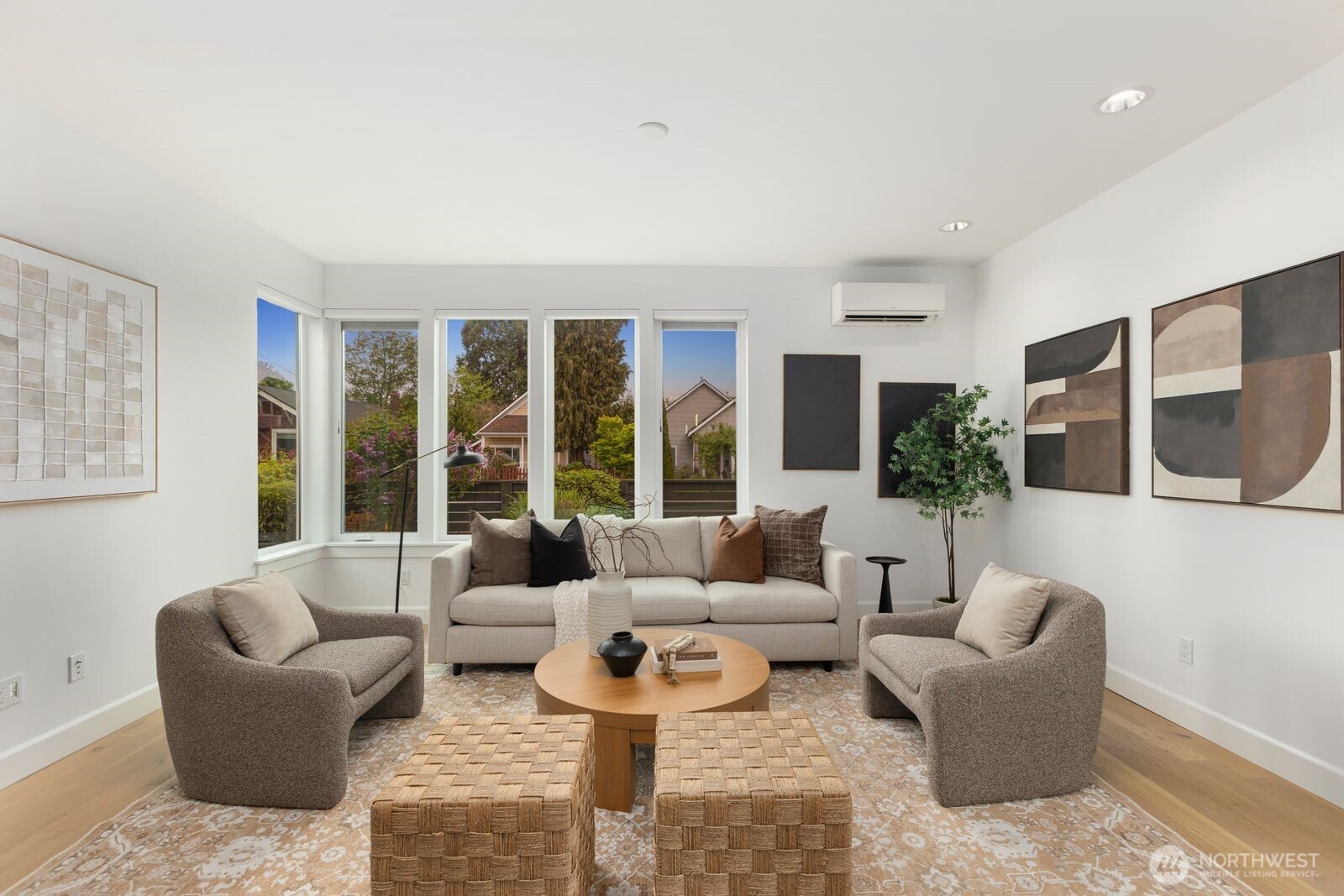 6233 Carleton Avenue S Seattle WA 98108