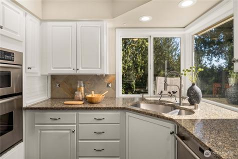 4325 270th Avenue NE Redmond WA 98053