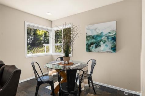 4325 270th Avenue NE Redmond WA 98053