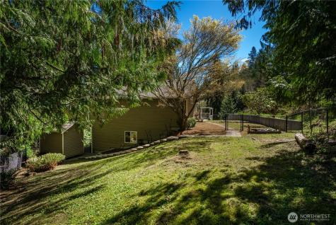 4325 270th Avenue NE Redmond WA 98053